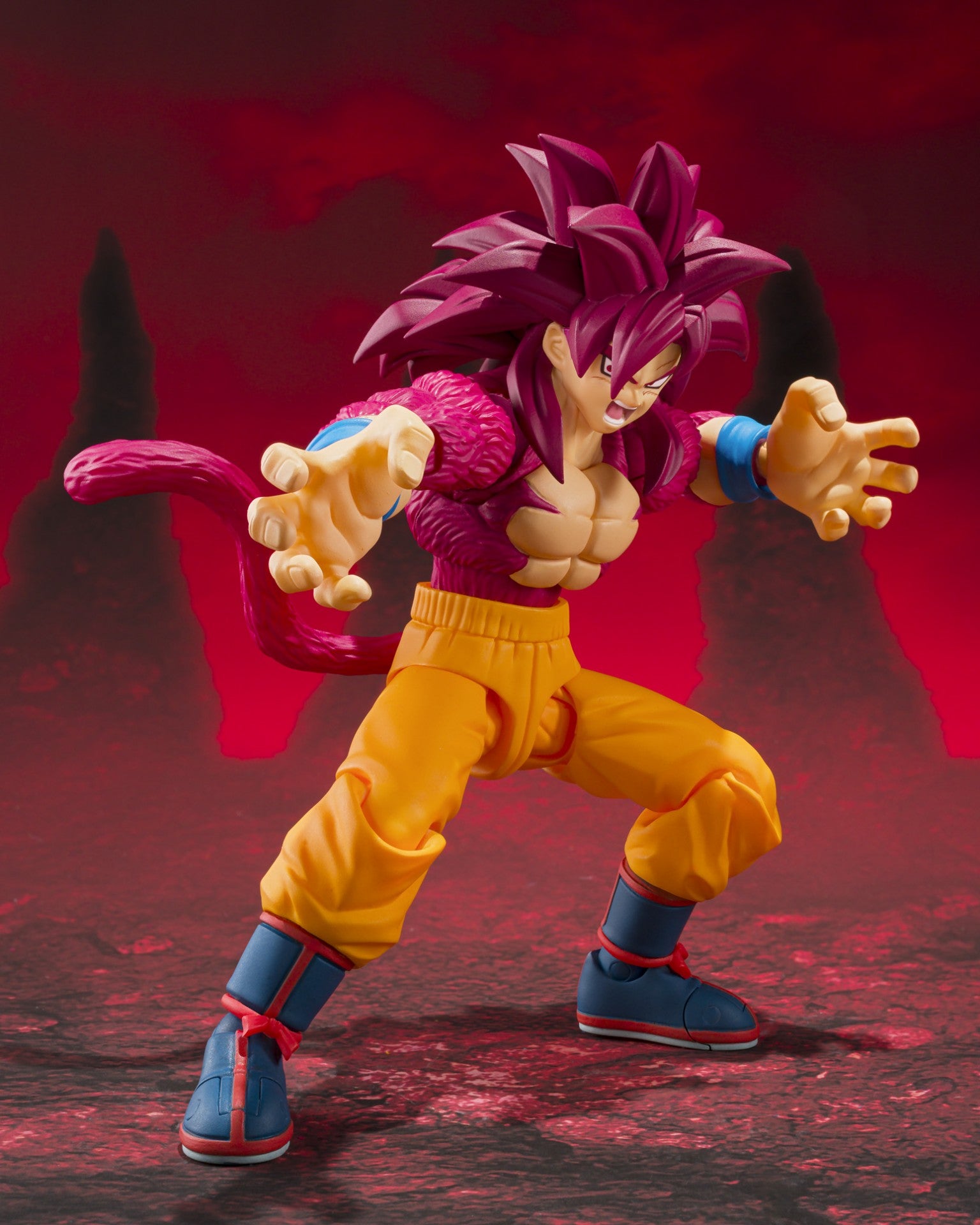 Dragon Ball Daima S.H.Figuarts Figure - Son Goku Super Saiyan 4 [Pre-Order Dec 2026]
