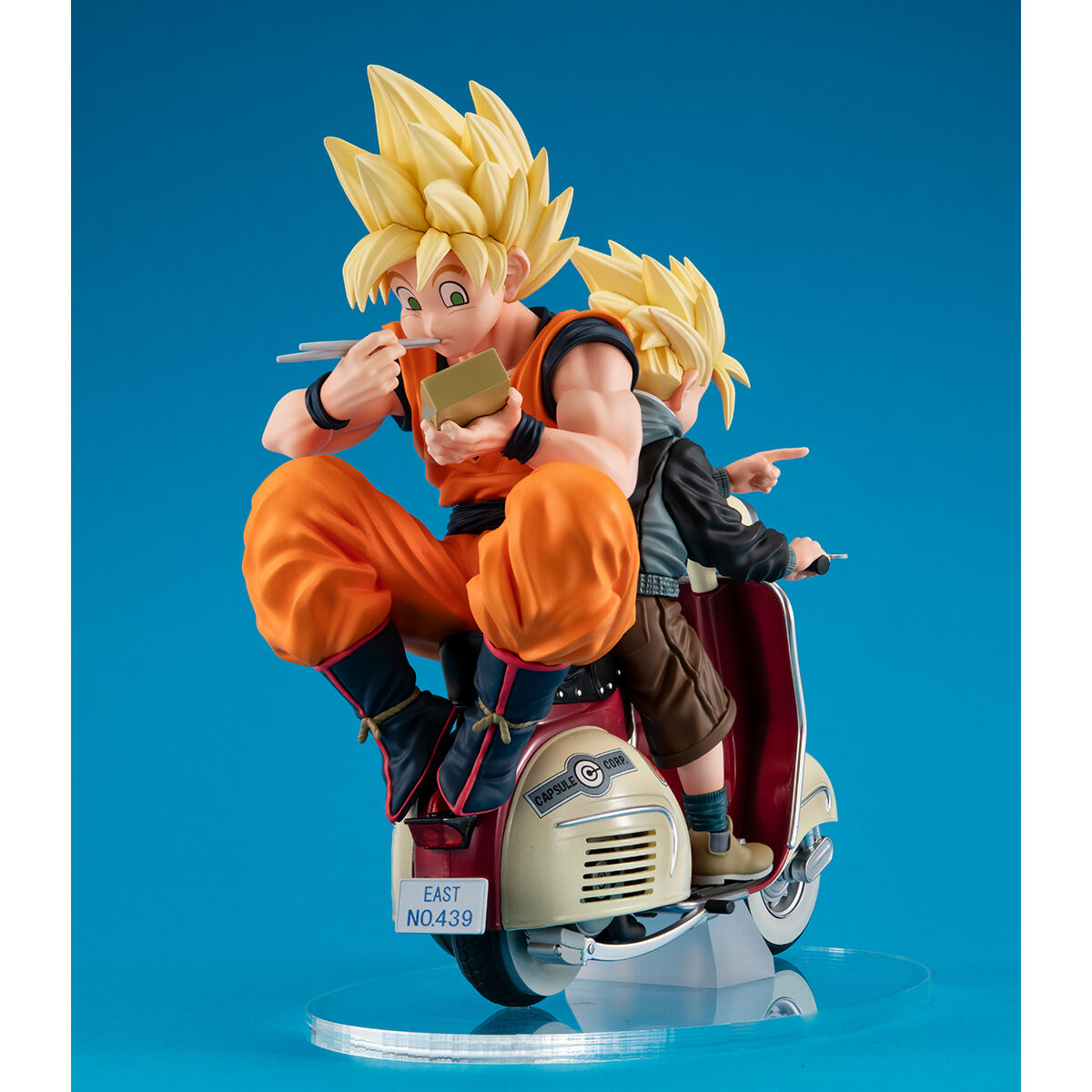 Dragon Ball Z Figure Real McCoy EX Super Saiyan Son Goku & Super Saiyan Son Gohan & Bike