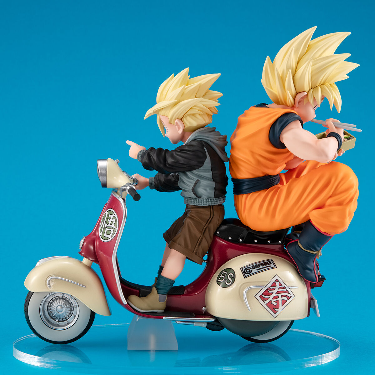 Dragon Ball Z Figure Real McCoy EX Super Saiyan Son Goku & Super Saiyan Son Gohan & Bike