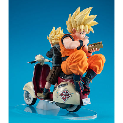 Dragon Ball Z Figure Real McCoy EX Super Saiyan Son Goku & Super Saiyan Son Gohan & Bike