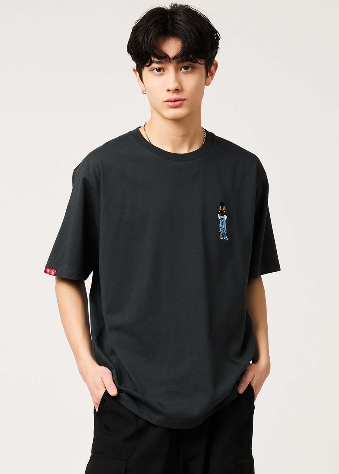 Dragon Ball Z x Graniph Fashion Collection - Android 17 & Android 18 2-Pack Icon T-Shirts [Pre-Order May 2026]