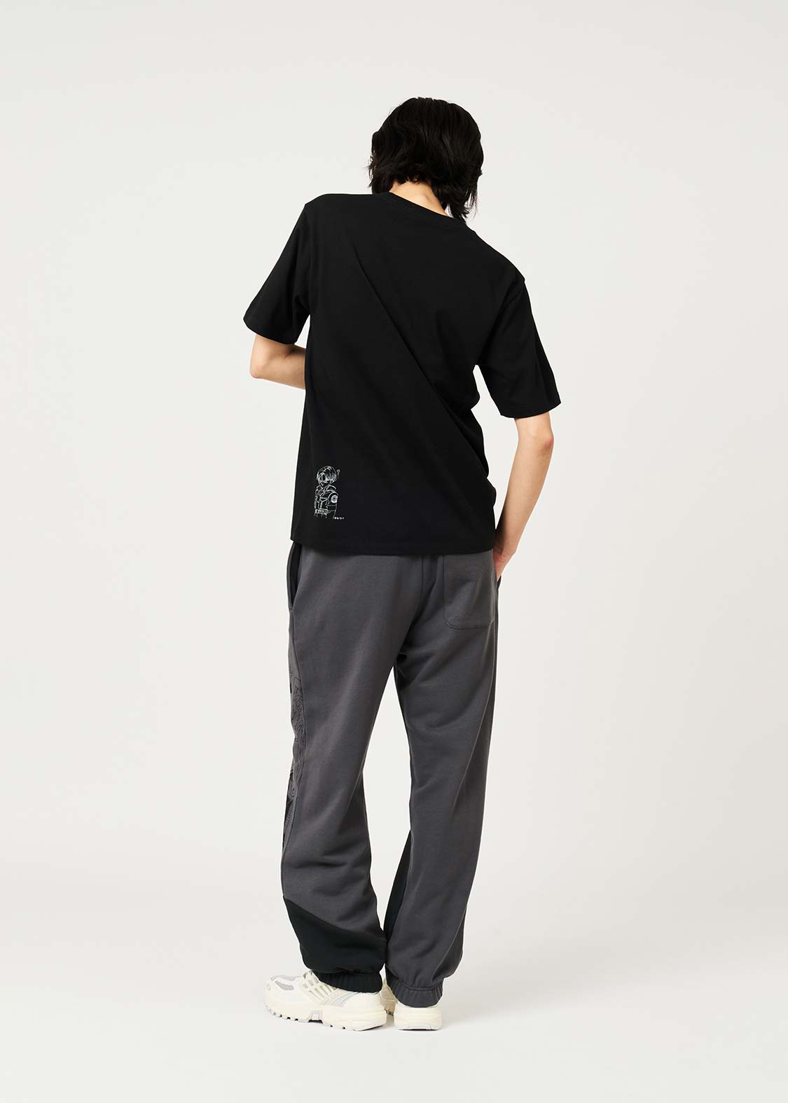 Dragon Ball Z x Graniph Fashion Collection - Vegeta's Farewell Sign T-Shirt [Pre-Order May 2026]