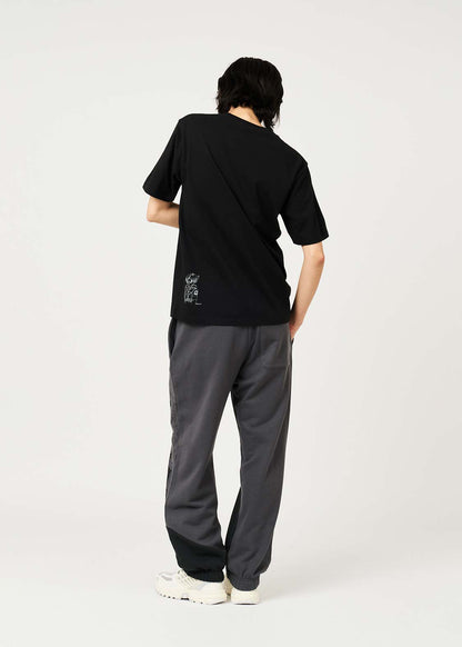 Dragon Ball Z x Graniph Fashion Collection - Vegeta's Farewell Sign T-Shirt [Pre-Order May 2026]