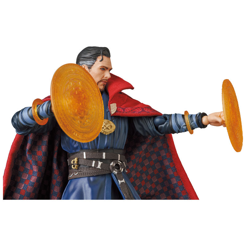 MAFEX No.152 - Doctor Strange (Infinity War Ver.)