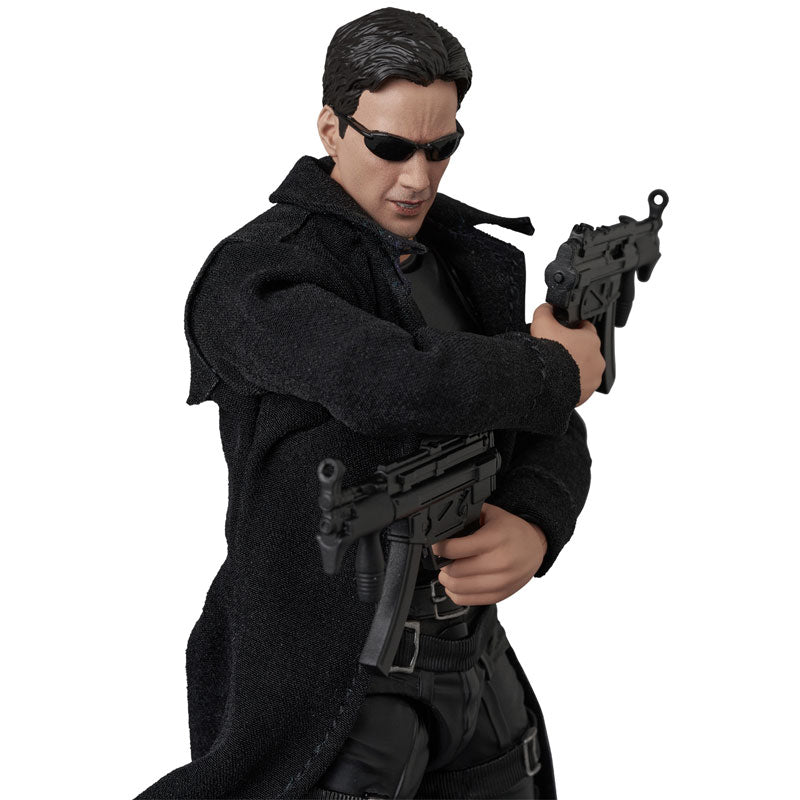 MAFEX No.332 - Neo (The Matrix)