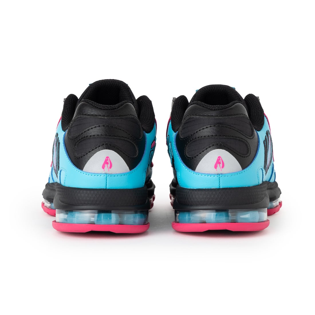 FILA x Hatsune Miku - Silva Trainer x Miku Casual Sneakers [Pre-order Mar 2027]