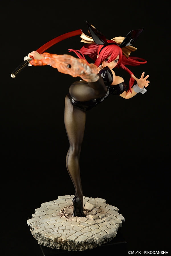 Fairy Tail - Erza Scarlet High Kick Ver. Bunny White Red or Black