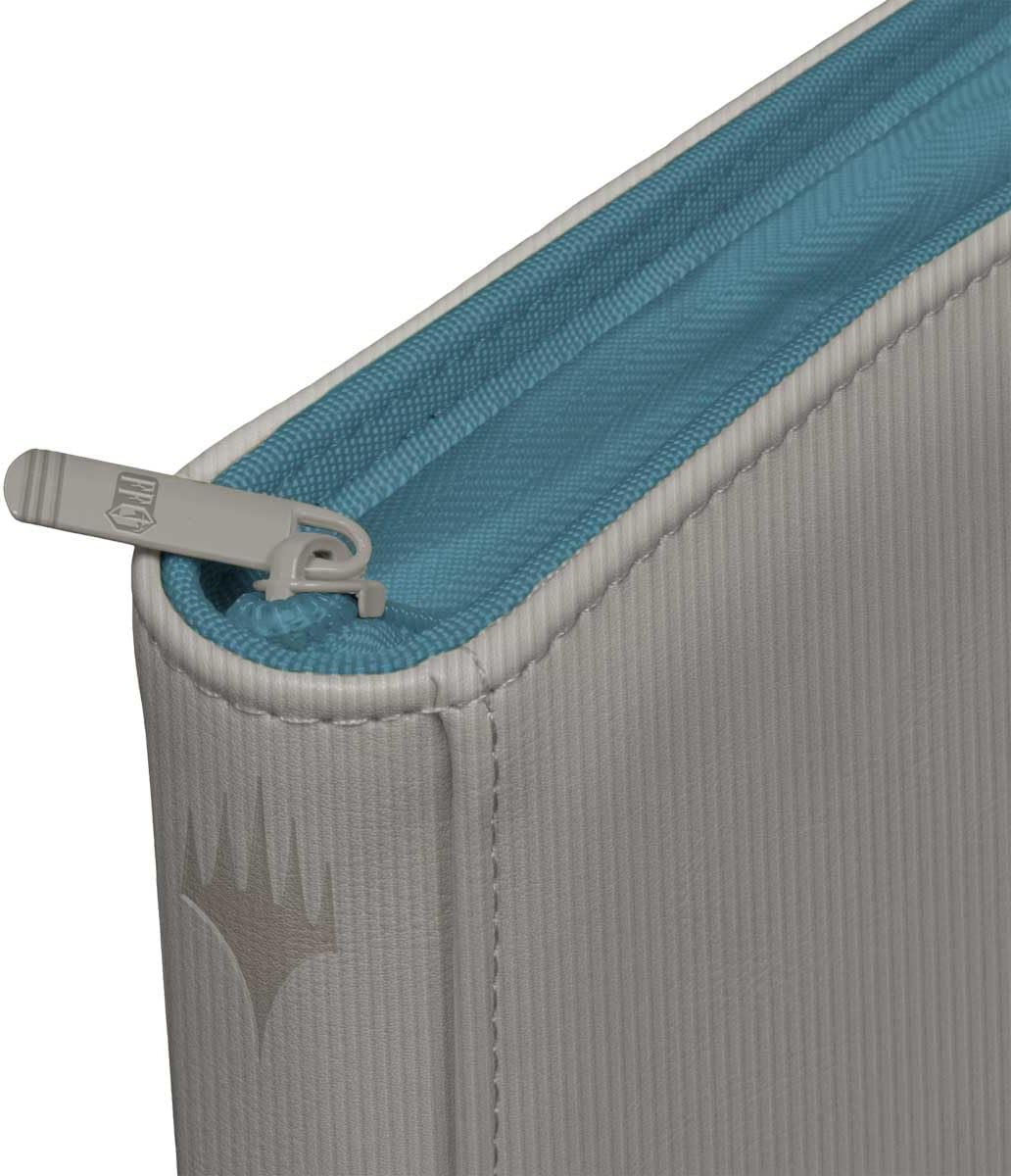 Final Fantasy × Universes Beyond - Cloud Strife Ex-Soldier 9-Pocket Premium Zippered PRO Binder