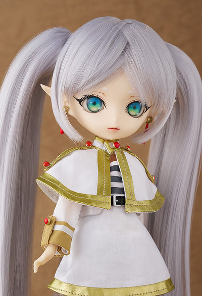 Frieren : Beyond Journey's End Harmonia humming - Frieren