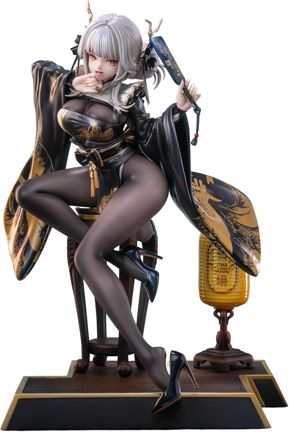 Goddess of Victory Nikke 1/4 Scale Figure - Blanc White Rabbit