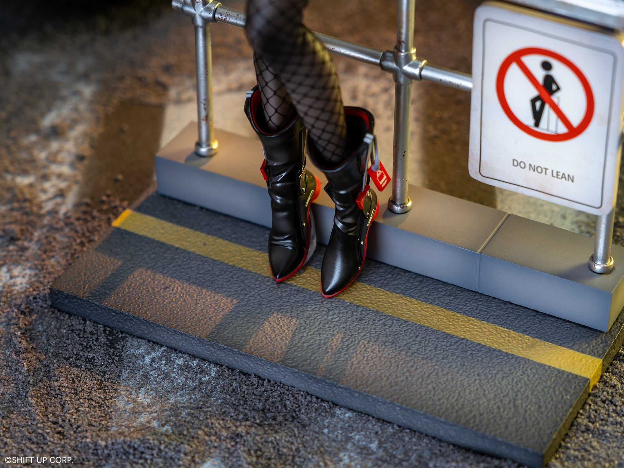 Goddess of Victory Nikke 1/6 Scale Figure - Drake Villain Racer Deluxe Edition [Pre-Order Sep 2026]