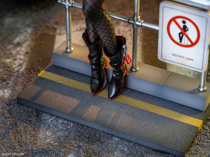 Goddess of Victory Nikke 1/6 Scale Figure - Drake Villain Racer Deluxe Edition [Pre-Order Sep 2026]