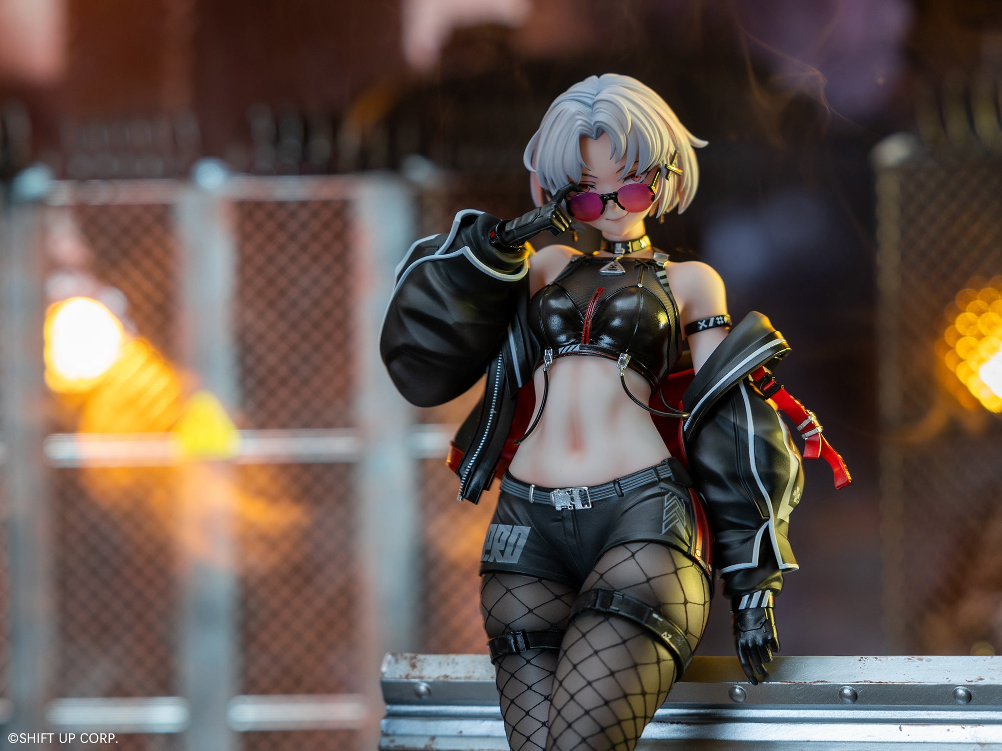 Goddess of Victory Nikke 1/6 Scale Figure - Drake Villain Racer