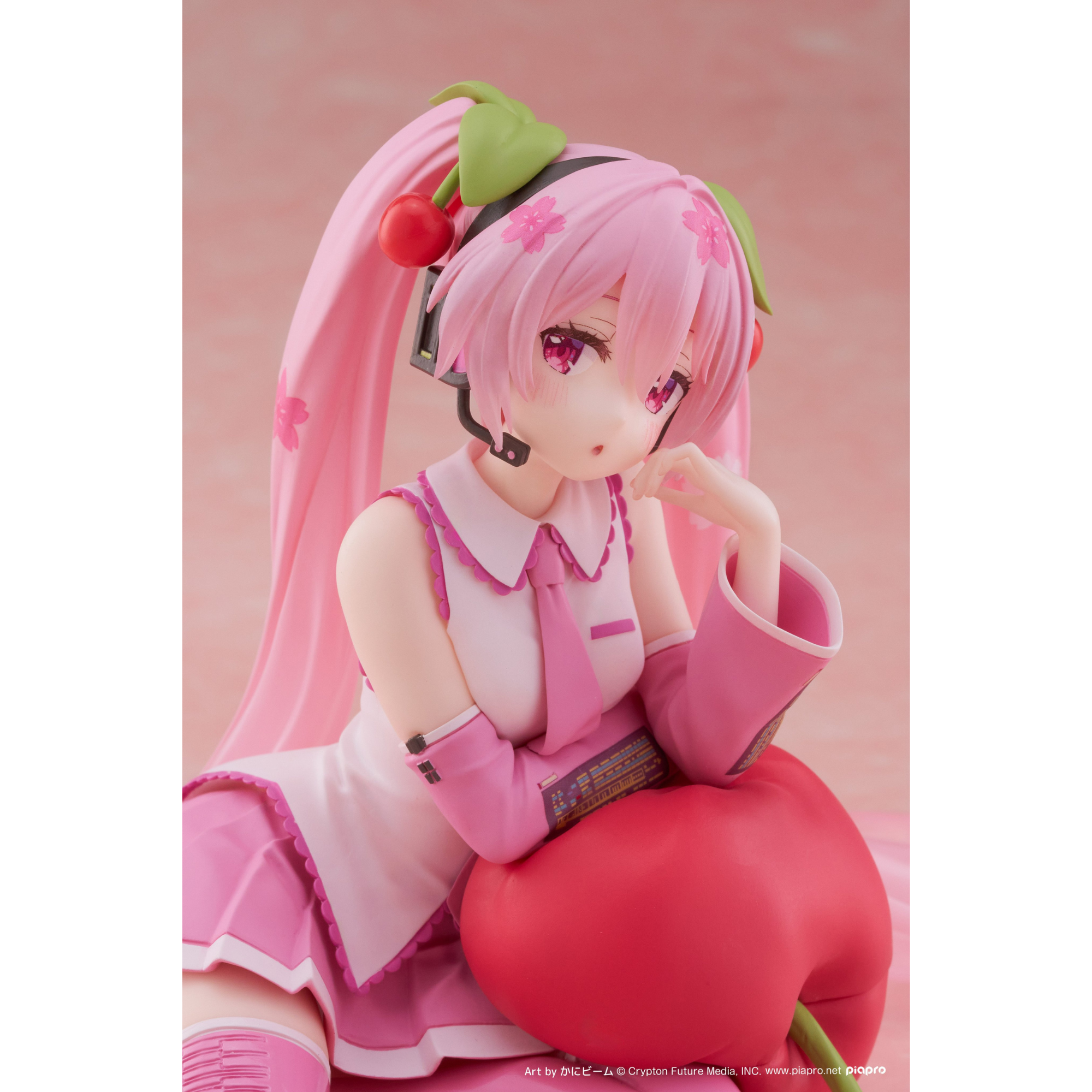 HATSUNE MIKU DESKTOP CUTE FIGURE - CHERRY CUSHION VER.