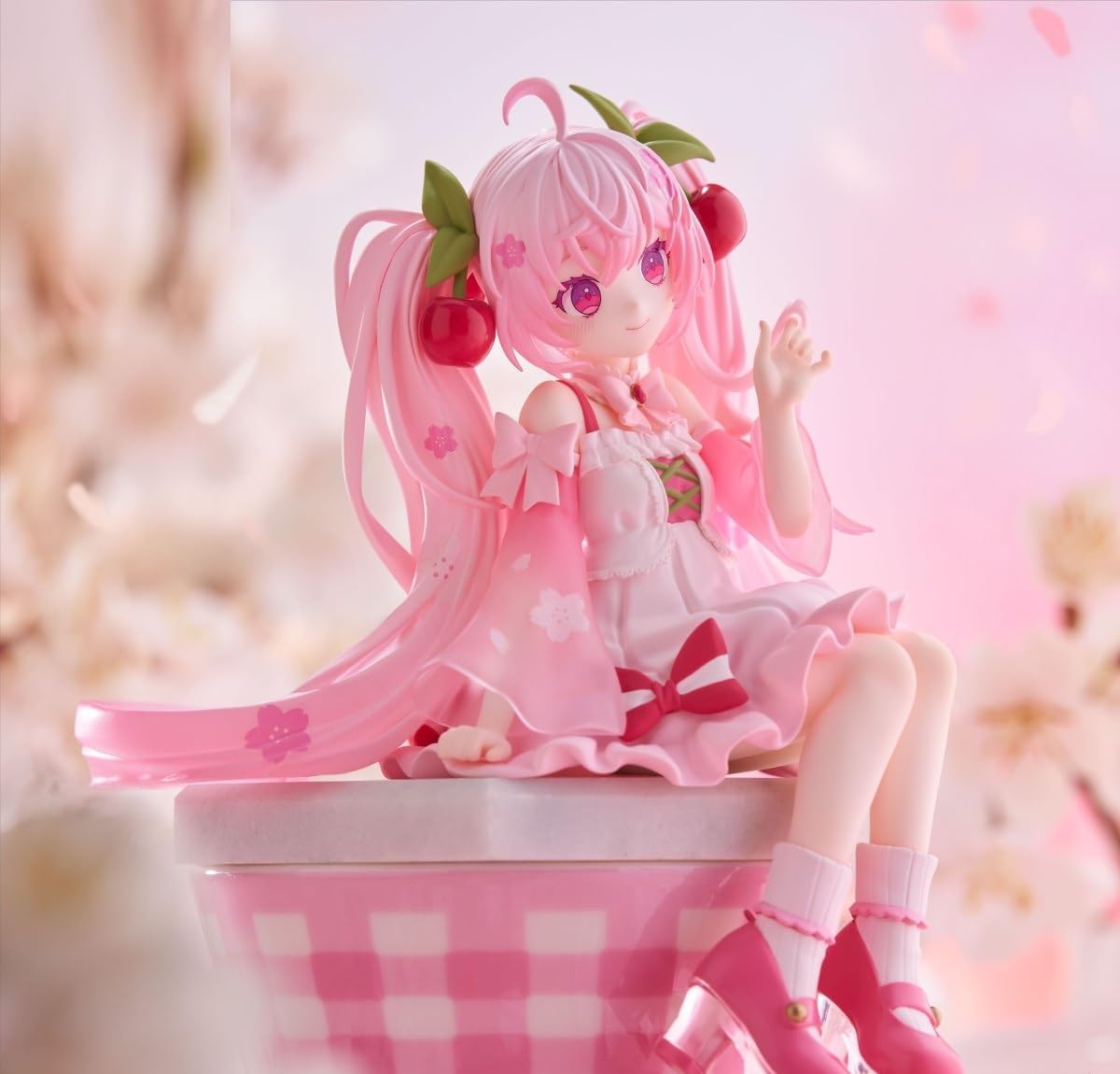 HATSUNE MIKU NOODLE STOPPER FIGURE - SAKURA MIKU 2025