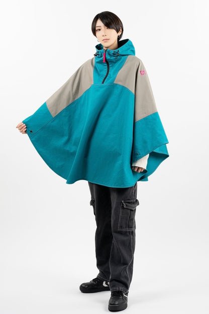 Hatsune Miku - Bonfire Poncho