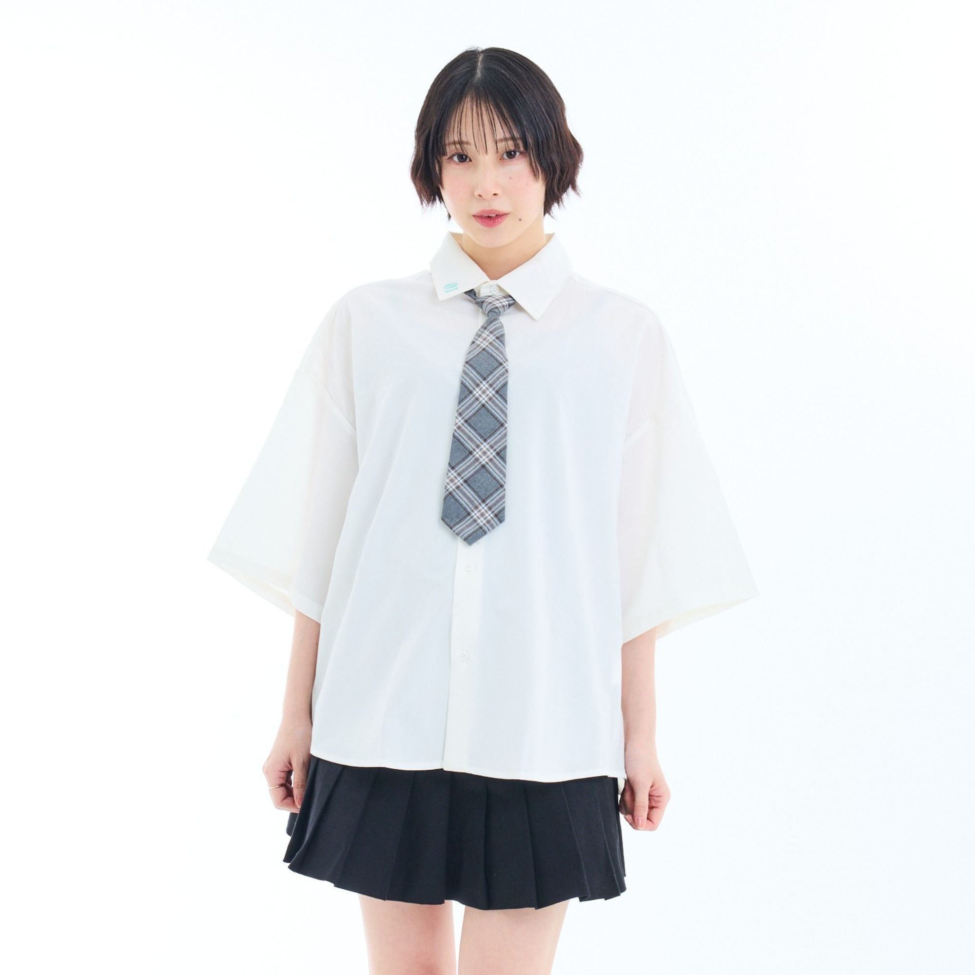 Hatsune Miku - Oversized Short Sleeved Shirt