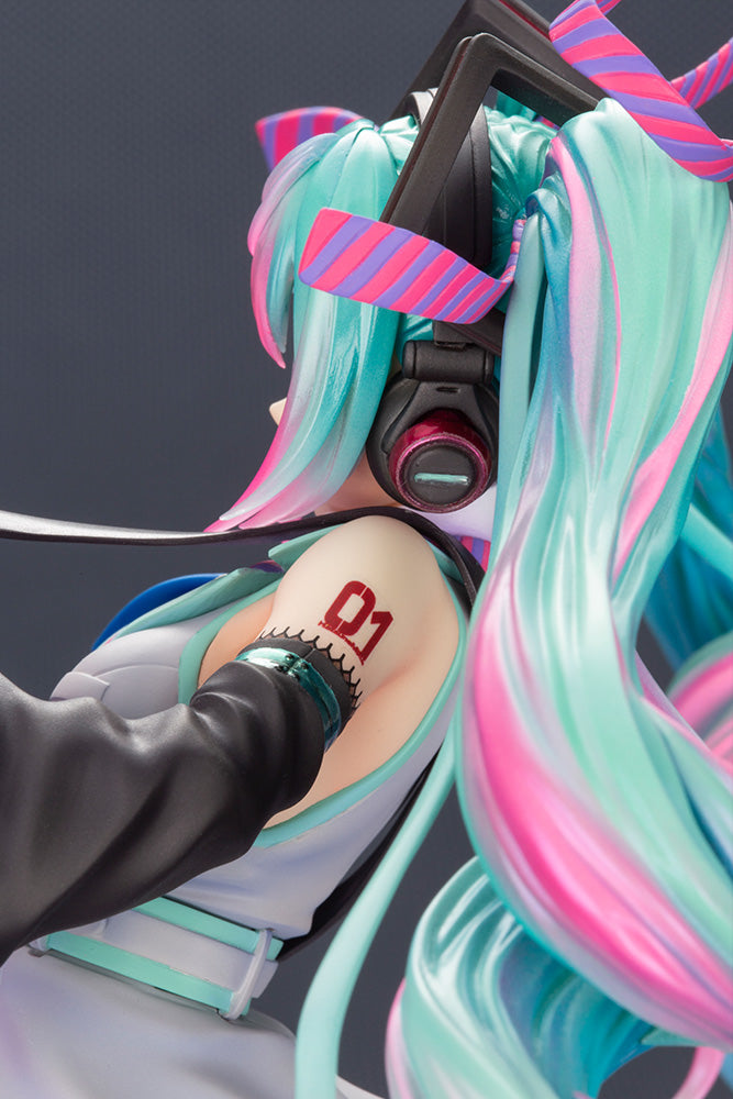 Hatsune Miku 1/7 Scale Figure - Hatsune Miku Bishoujo Remix [Pre-Order Jan 2027]