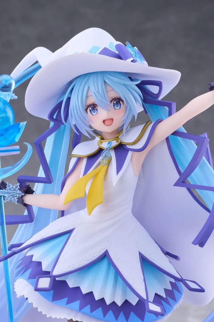 Hatsune Miku AMP+ All Stars Figure - Snow Miku 2014 Ver. [Pre-Order Jan 2027]