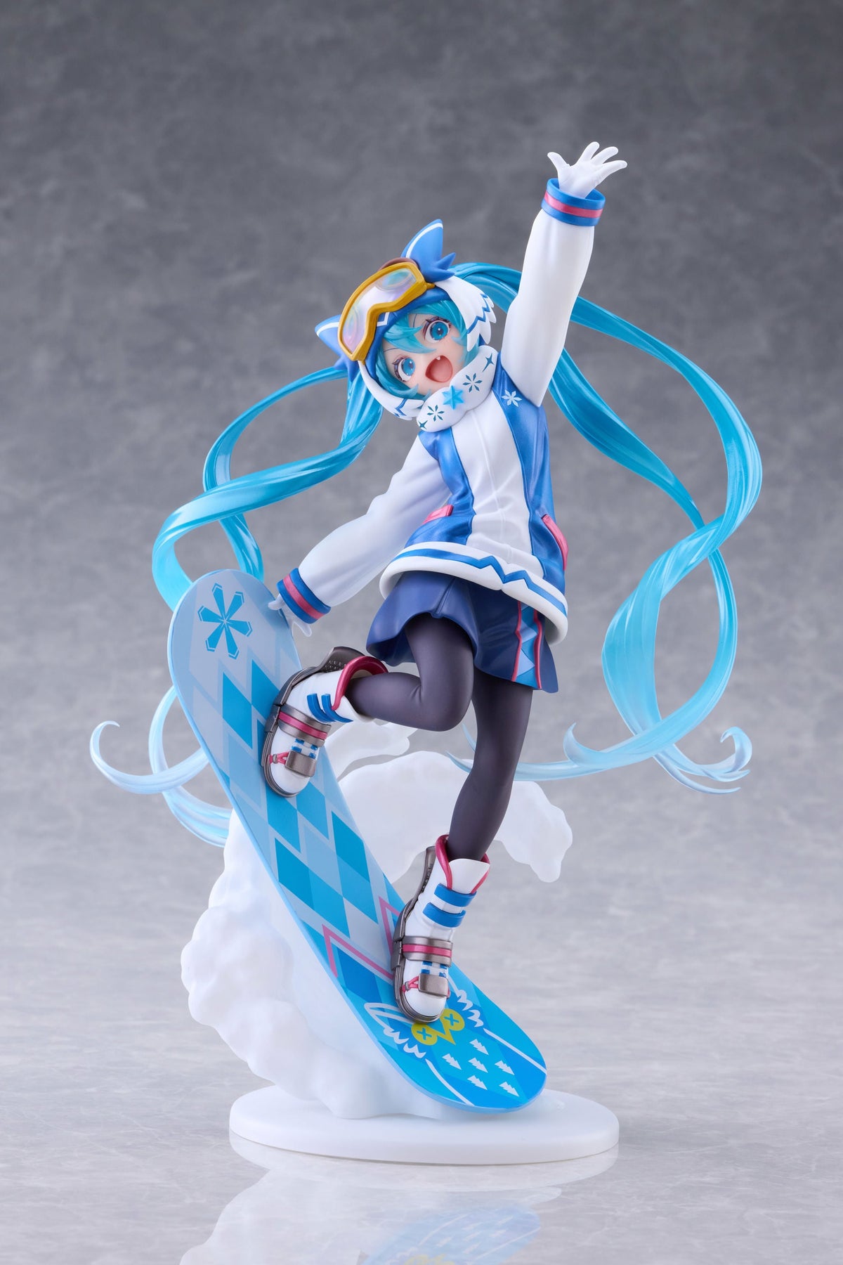 Hatsune Miku AMP+ All Stars Figure - Snow Miku 2016 Ver. [Pre-Order Jan 2027]