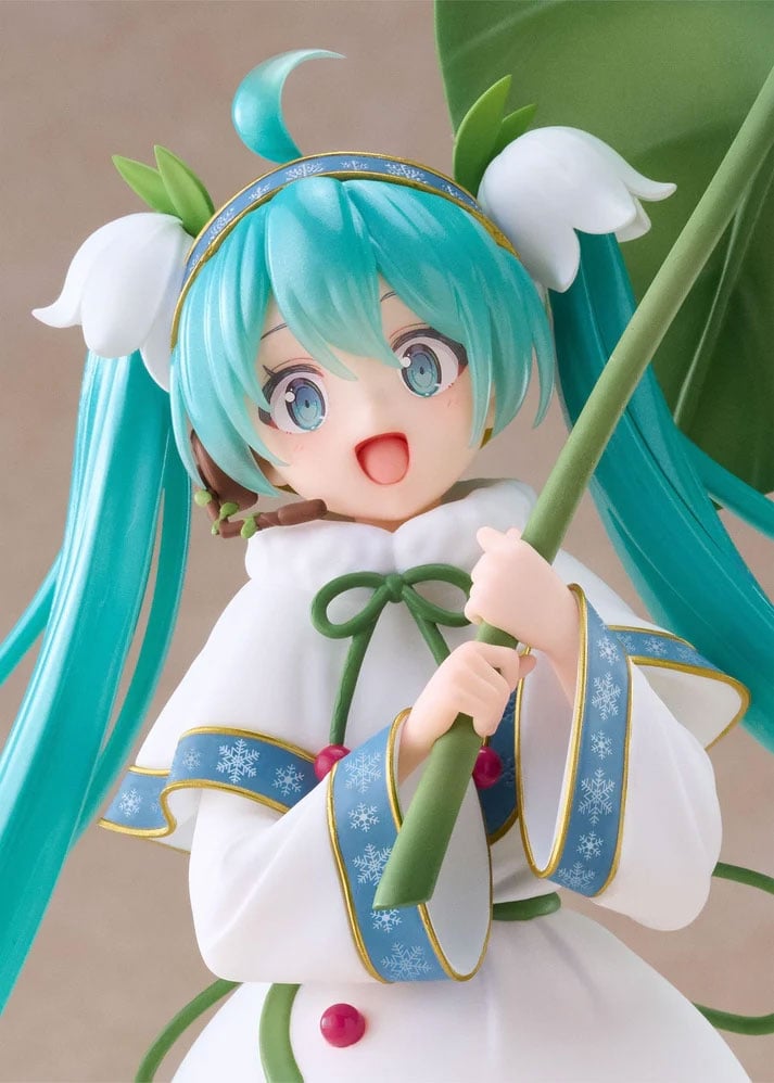 Hatsune Miku AMP+ Figure - Snow Miku 2015 Ver. [Pre-Order Jan 2027]