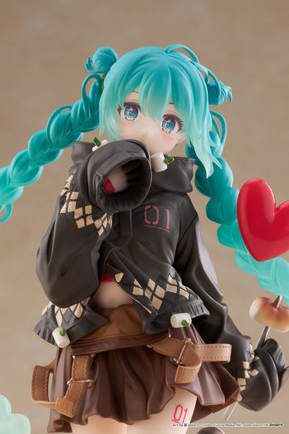 Hatsune Miku Fashion Figure - Hatsune Miku Outdoor [Pre-Order Jan 2026]
