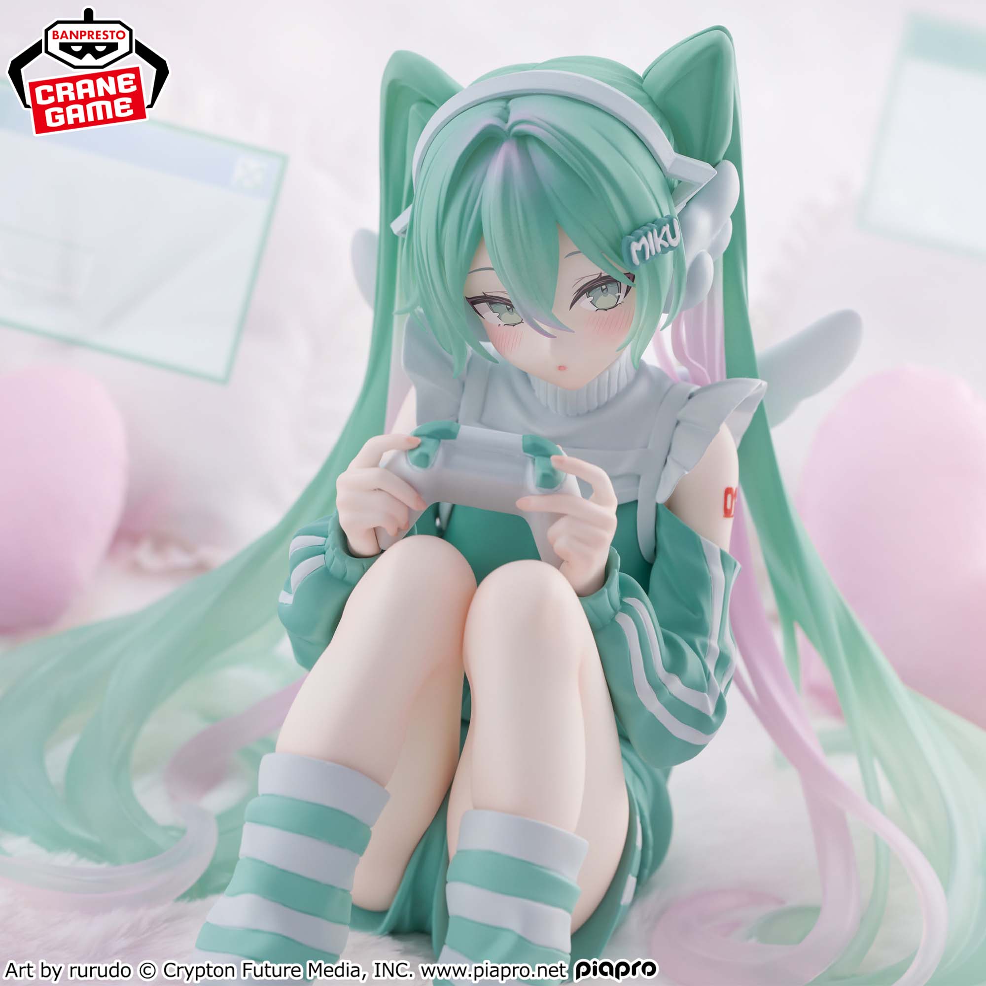 Hatsune Miku Holiday Memories Figure - Hatsune Miku Game Ver