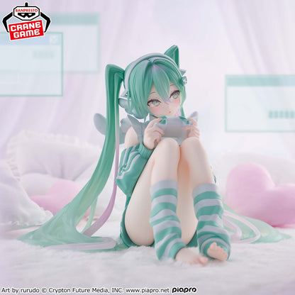 Hatsune Miku Holiday Memories Figure - Hatsune Miku Game Ver.