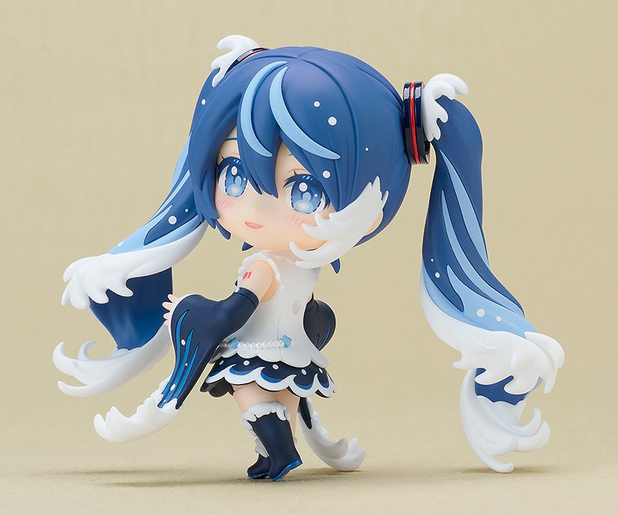 Hatsune Miku Nendoroid - Katsushika Hokusai Collaboration Ver. (Rella) [Pre-Order Apr 2027]