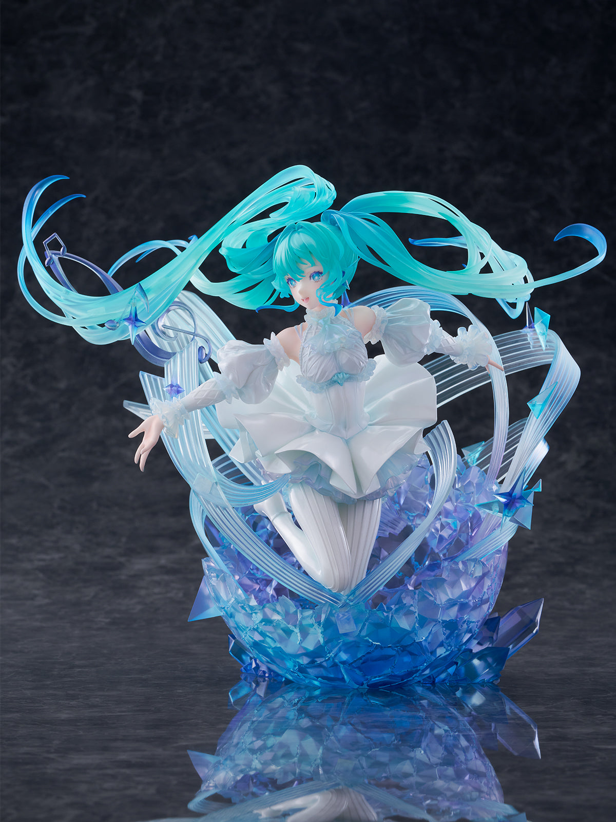 Hatsune Miku Shibuya Scramble Figure - Hatsune Miku Crystal Dress Ver. [Pre-Order Sep 2026]