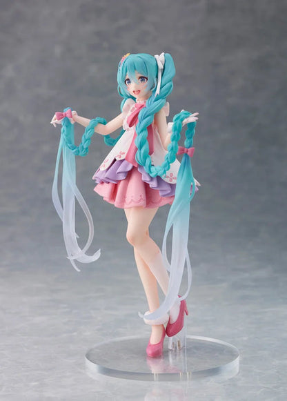 Hatsune Miku Wonderland Figure - Rapunzel