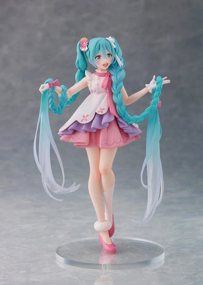 Hatsune Miku Wonderland Figure - Rapunzel