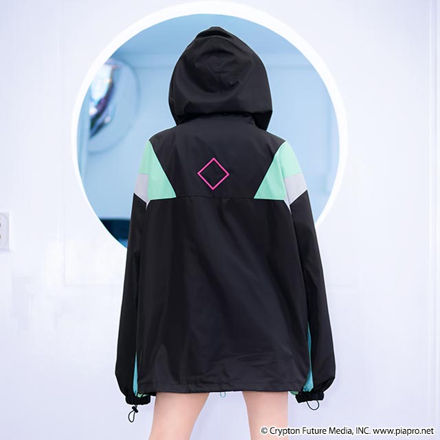 Hatsune Miku  x Listen Flavor - Mountain Parka Black
