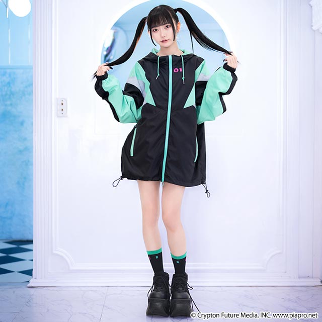 Hatsune Miku  x Listen Flavor - Mountain Parka Black