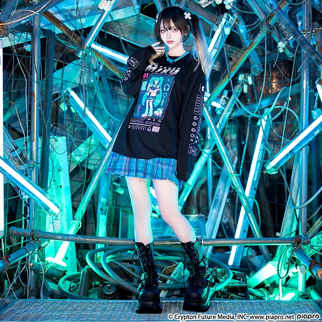Hatsune Miku x Listen Flavor - Hatsune Miku Long T-shirt