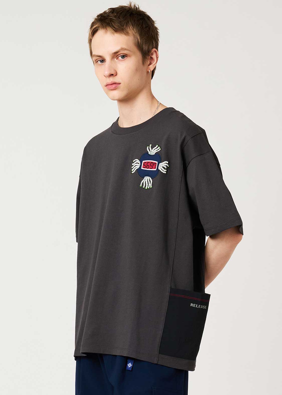 Hunter x Hunter X Graniph Fashion Collection - The Bomber Side Pocket Big Silhouette T-Shirt