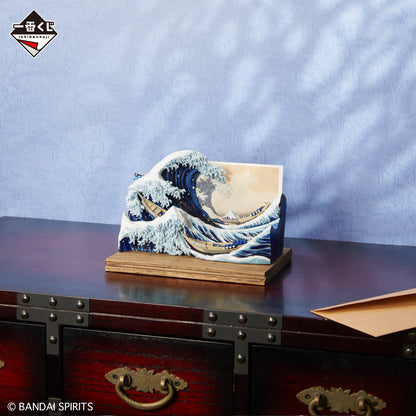 ICHIBAN KUJI Katsushika Hokusai - A PRIZE - Great Wave off Kanagawa Diorama with postcard stand