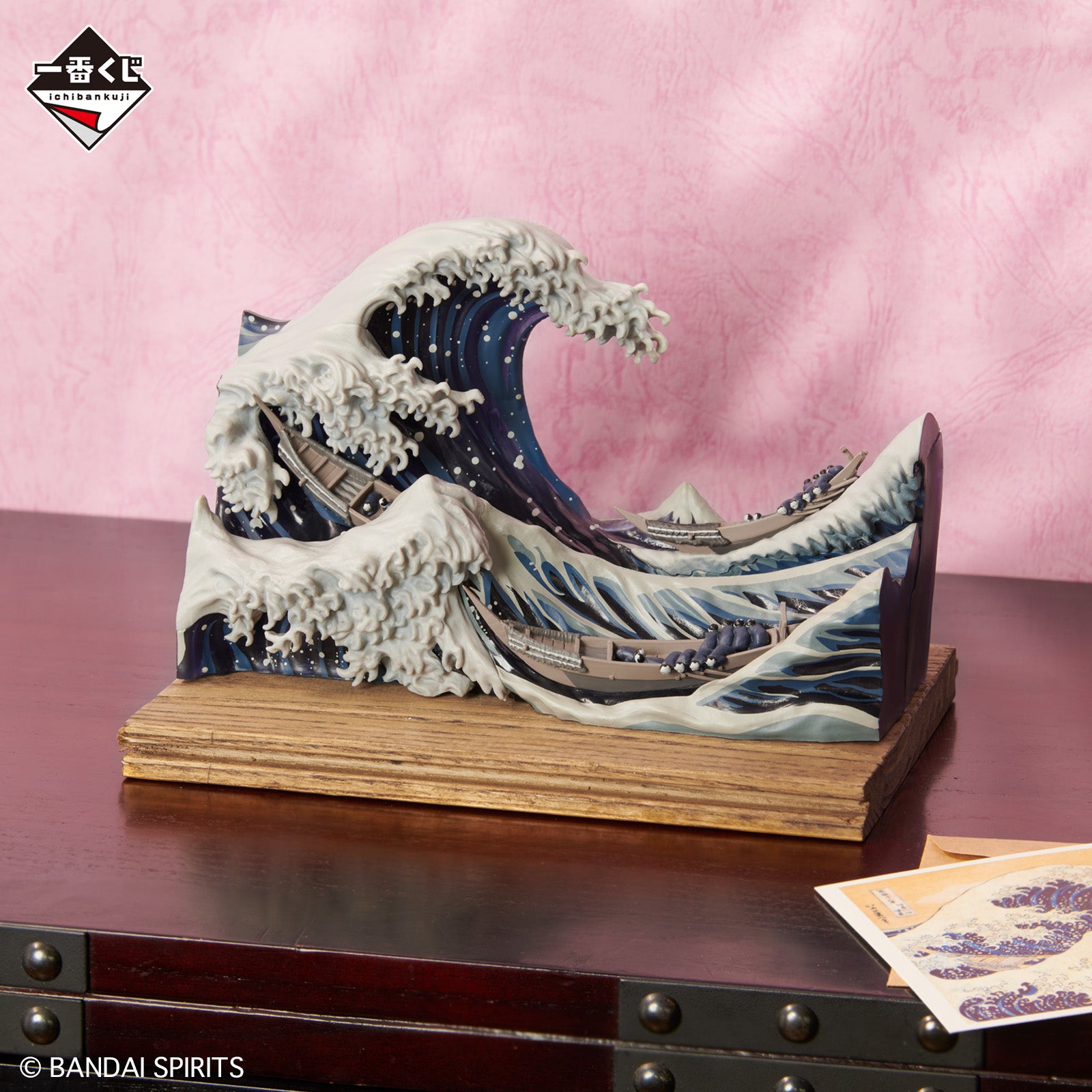 ICHIBAN KUJI Katsushika Hokusai - LAST ONE PRIZE - Great Wave off Kanagawa Diorama with postcard stand - Ink color