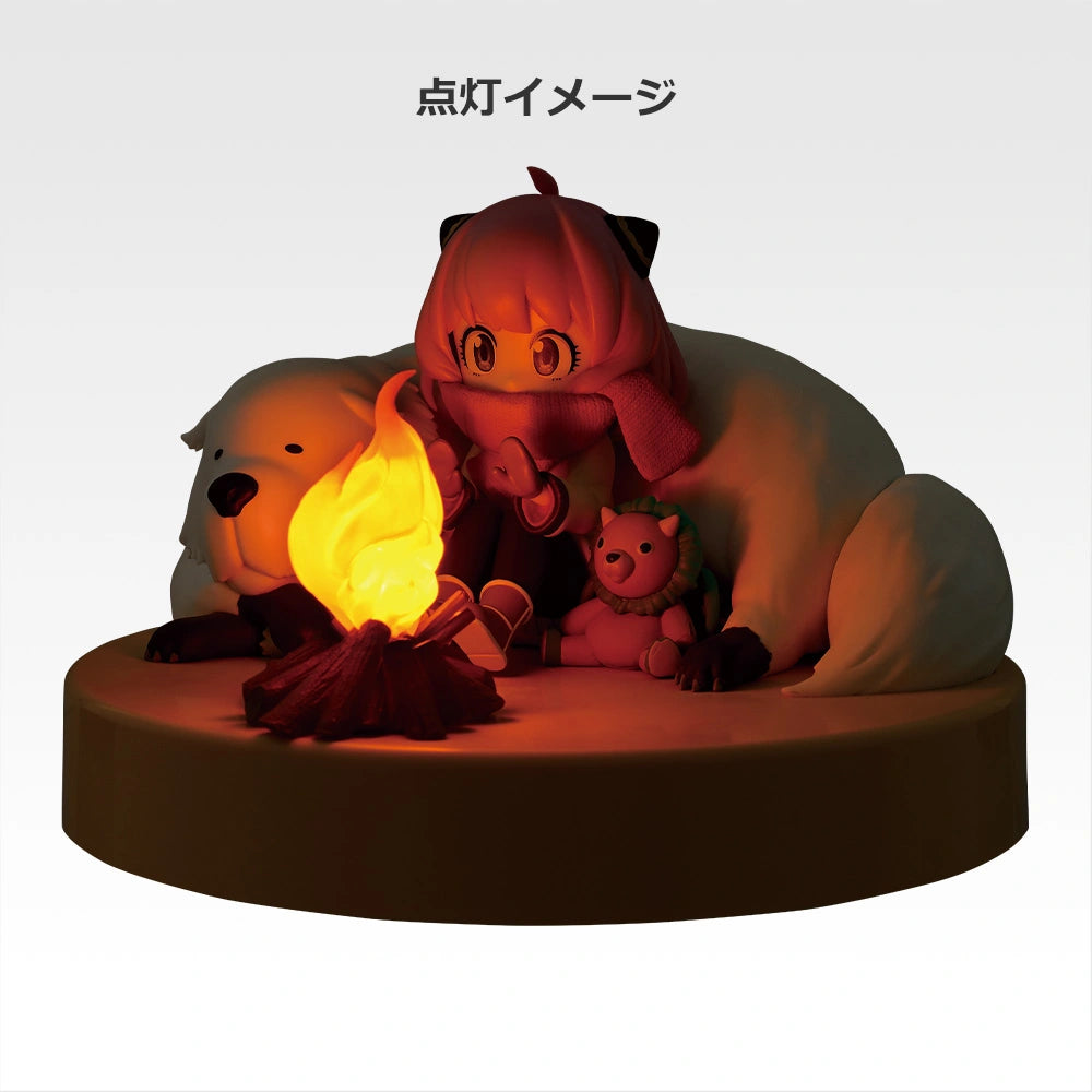 Ichiban Kuji Spy X Family Get ready to have fun! - A Prize Bonfire Light Figure
