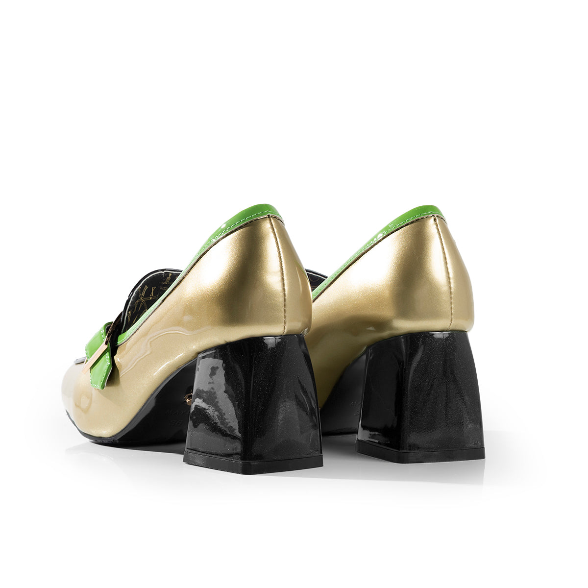 JoJo's Bizarre Adventure Stardust Crusaders x Mayla Footwear Collection - Dio (2 Types) [Pre-Order Dec 2026]