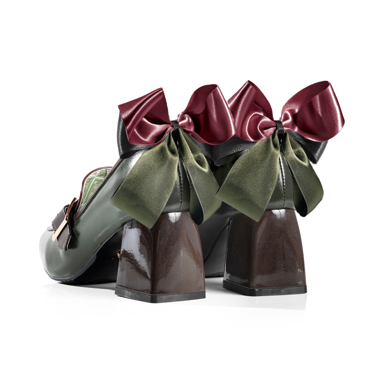 JoJo's Bizarre Adventure Stardust Crusaders x Mayla Footwear Collection - Noriaki Kakyoin (2 Types) [Pre-Order Dec 2026]