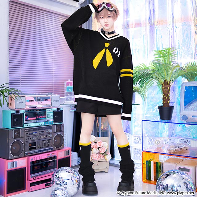 Kagamine Rin & Len x Listen Flavor - Kagamine Rin & Len V-neck knit Black