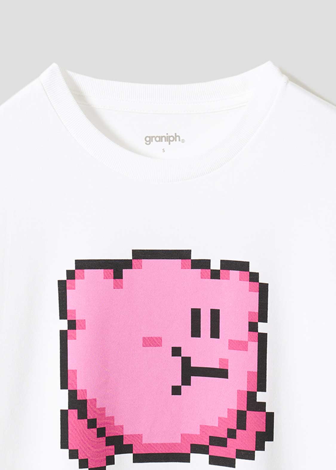 Kirby X Graniph Fashion Collection - Tekuteku Kirby T-Shirt [Pre-Order Mar 2026]