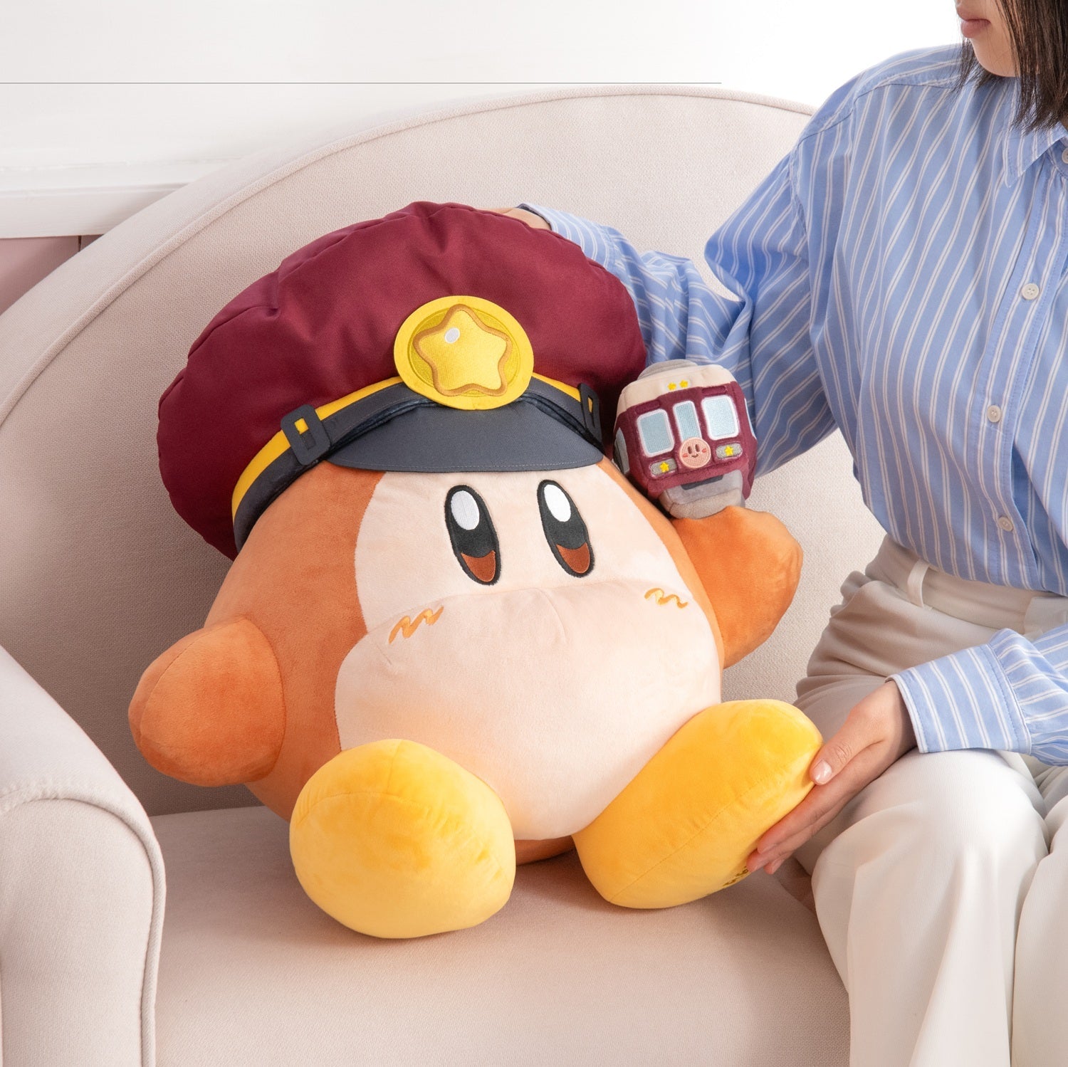 Kirby x Hankyu Railway Tour Guide Plushes - Kirby or Waddle Dee (2 Types) [Pre-Order Jun 2026]