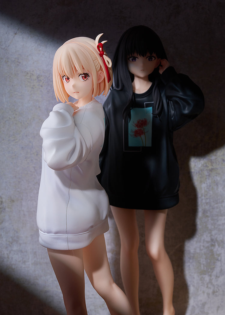 Lycoris Recoil - Chisato Nishikigi Oversized Sweatshirt Ver.