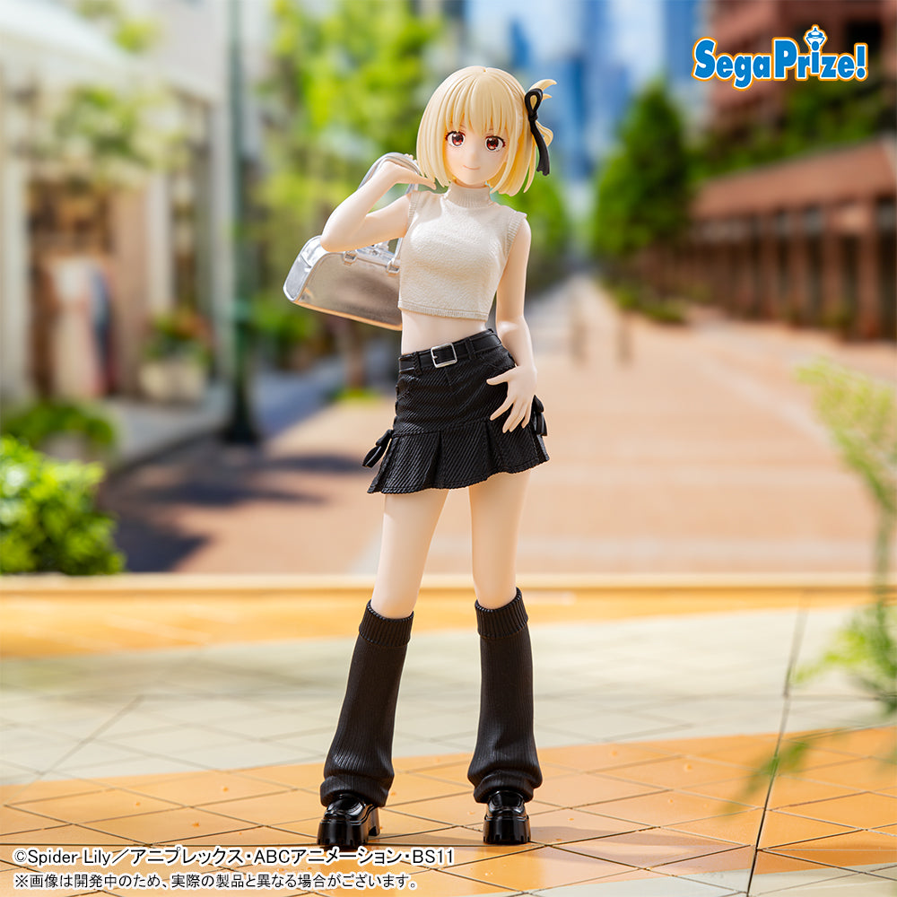 Lycoris Recoil High Premium Figure - Chisato Nishikigi Street Snap Ver. [Pre-Order Jan 2027]