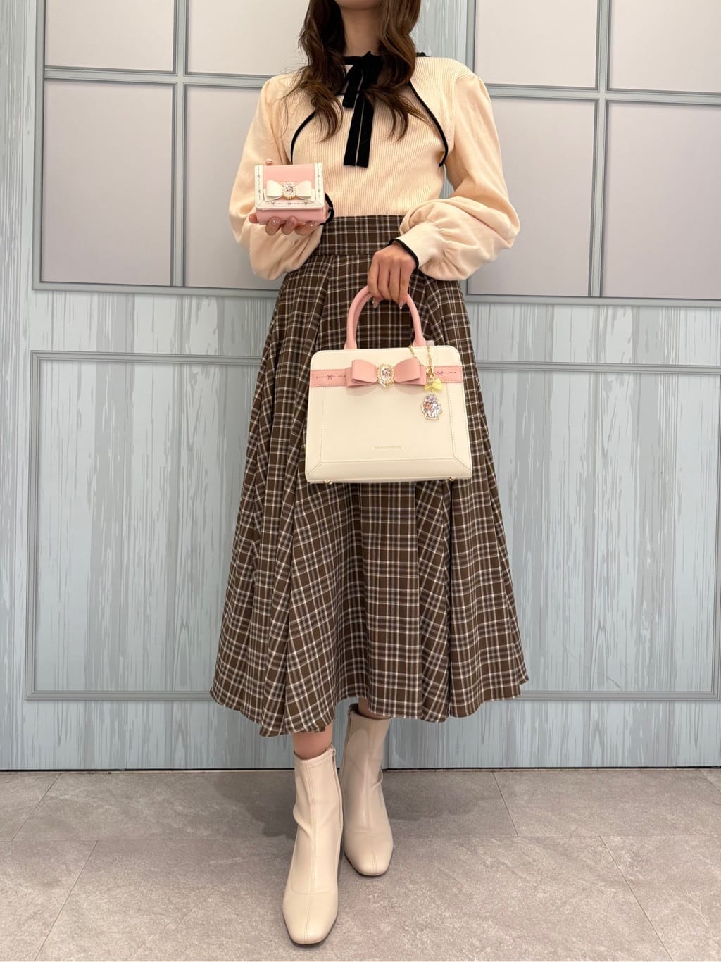 Marie The Aristocats x SAMANTHA VEGA Collection - Folding Wallet (2 Types) [Pre-Order Mar 2026]