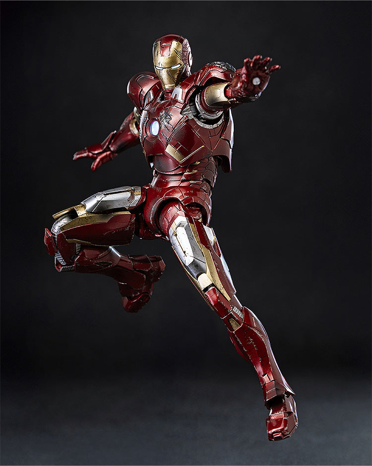 Marvel Studio The infinity Saga- DLX- Iron Man Mark 7 Battle