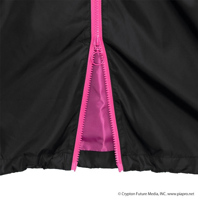 Megurine Luka x Listen Flavor - Mountain Parka Black