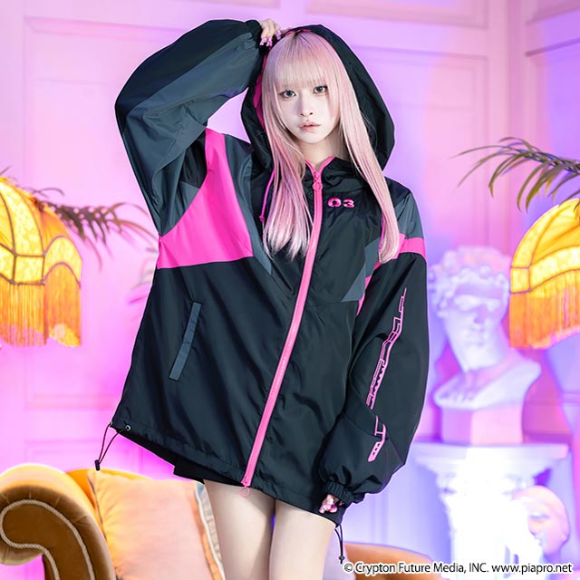Megurine Luka x Listen Flavor - Mountain Parka Black